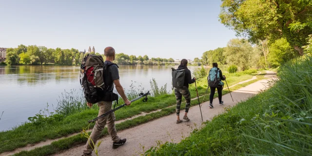 Randonnée GR®3 à Tours