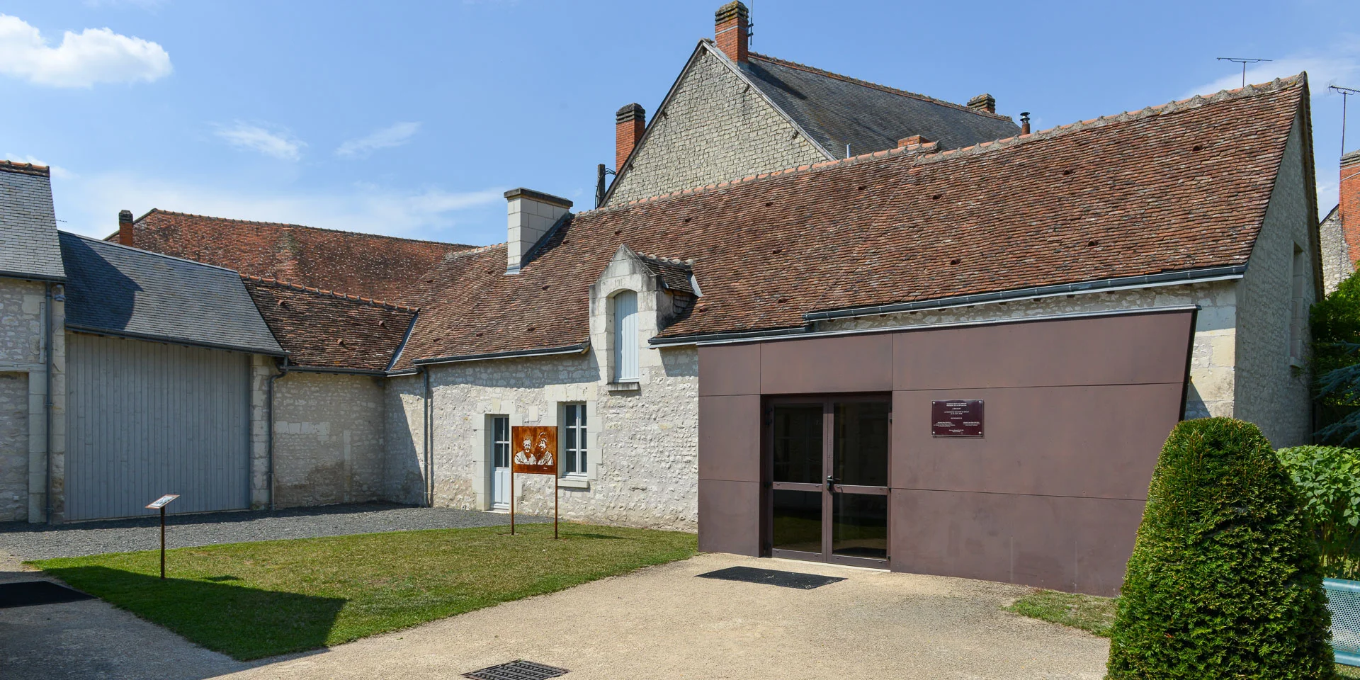 Maison du Souvenir Maille