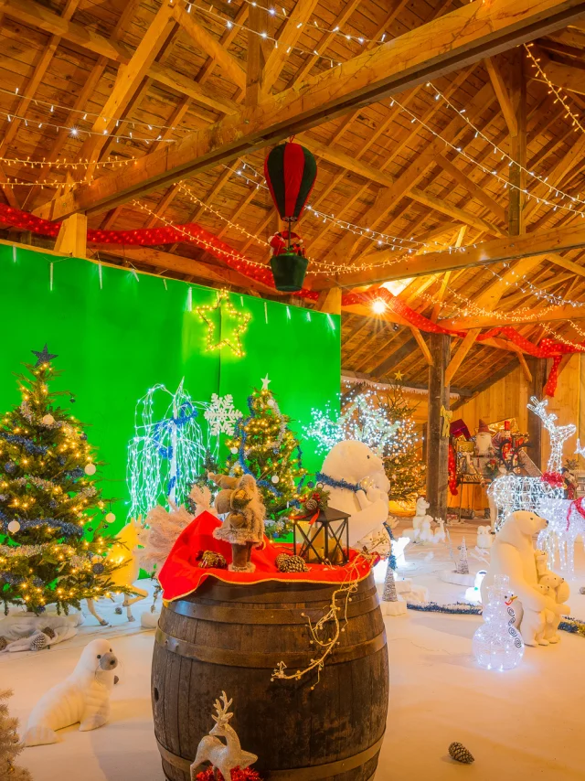 Le village du père noël à la forteresse de Montbazon