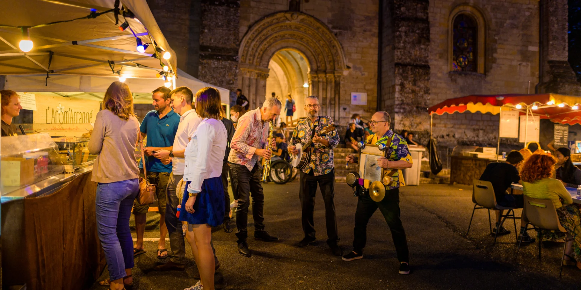 marché nocturne d'Amboise