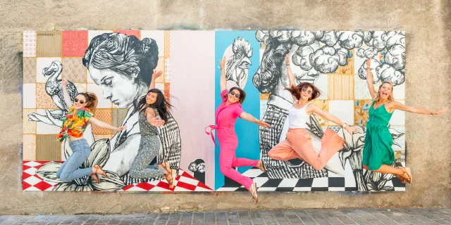 Ville de Tours street art groupe copines