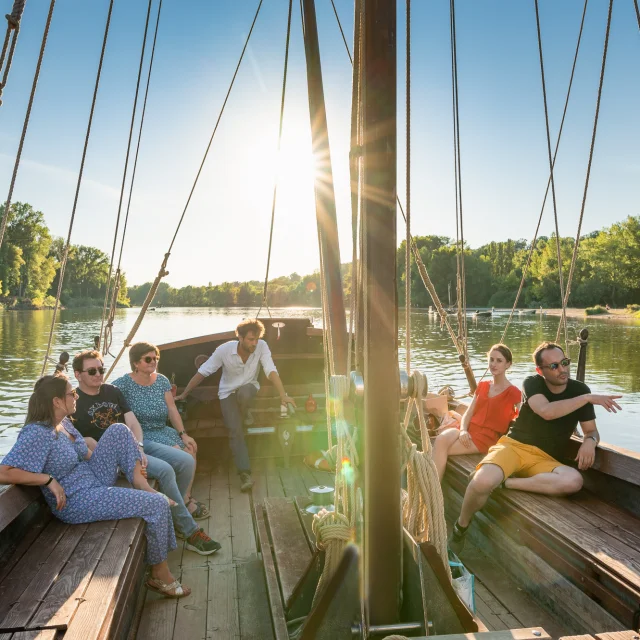 Balade en bateau sur la Loire avec la Rabouilleuse - Rochecorbon