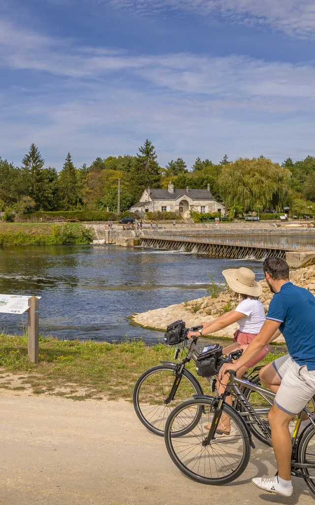 La vallée du Cher - Barrage à aiguilles et balade à vélo.