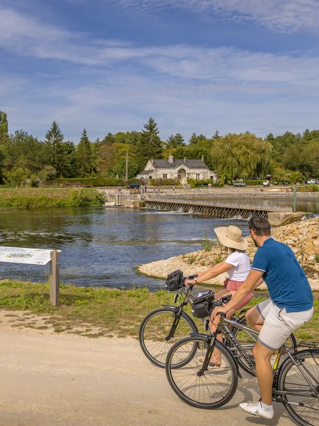 La vallée du Cher - Barrage à aiguilles et balade à vélo.
