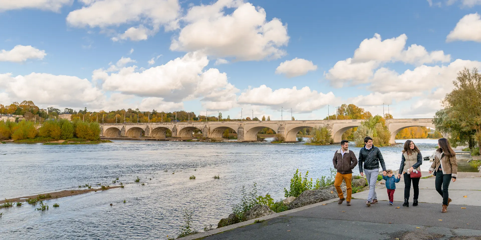 Bords De Loire Tours Credit Adt Touraine Jc Coutand 2030 2