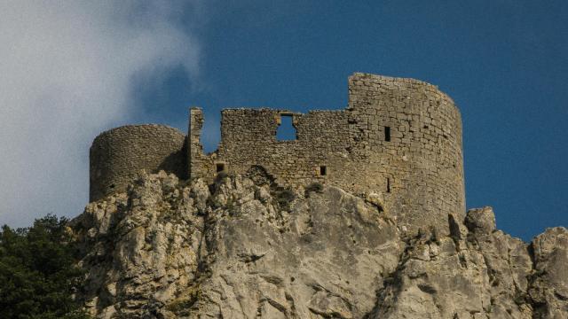 Peyrepertuse R Sherl