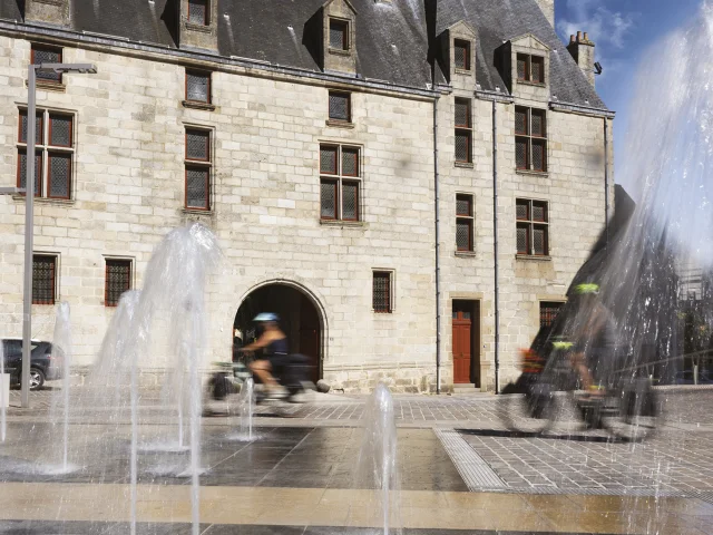 Façade de la Maison d'Ozé à Alençon