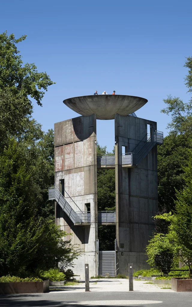 Vue sur le belvédère du Mont des Avaloirs