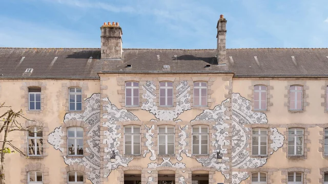 Façade du musée des beaux-arts et de la dentelle à Alençon