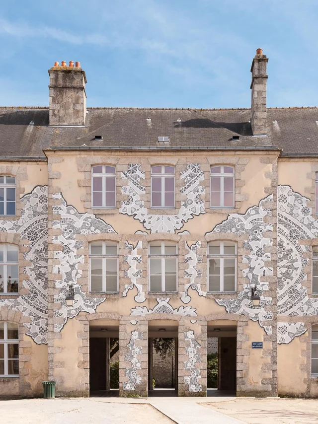 Façade du musée des beaux-arts et de la dentelle à Alençon