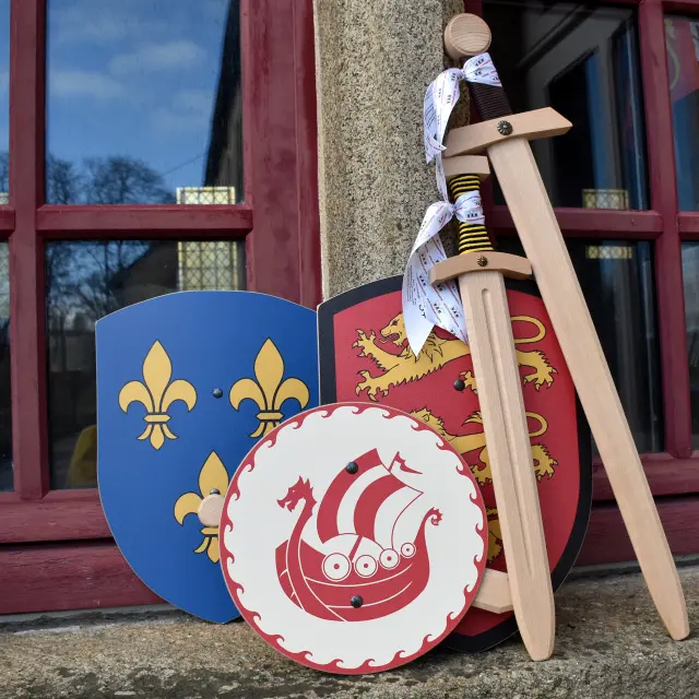 Epees Boucliers Alencon Tourisme