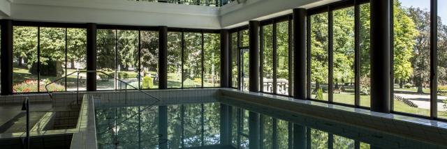 Piscine Thermale Allevard Crédit Photo ©gilles Trillard