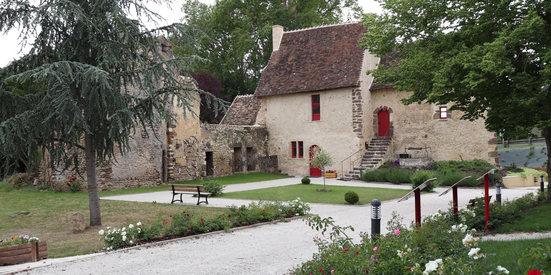 Villages Office de Tourisme des Alpes Mancelles