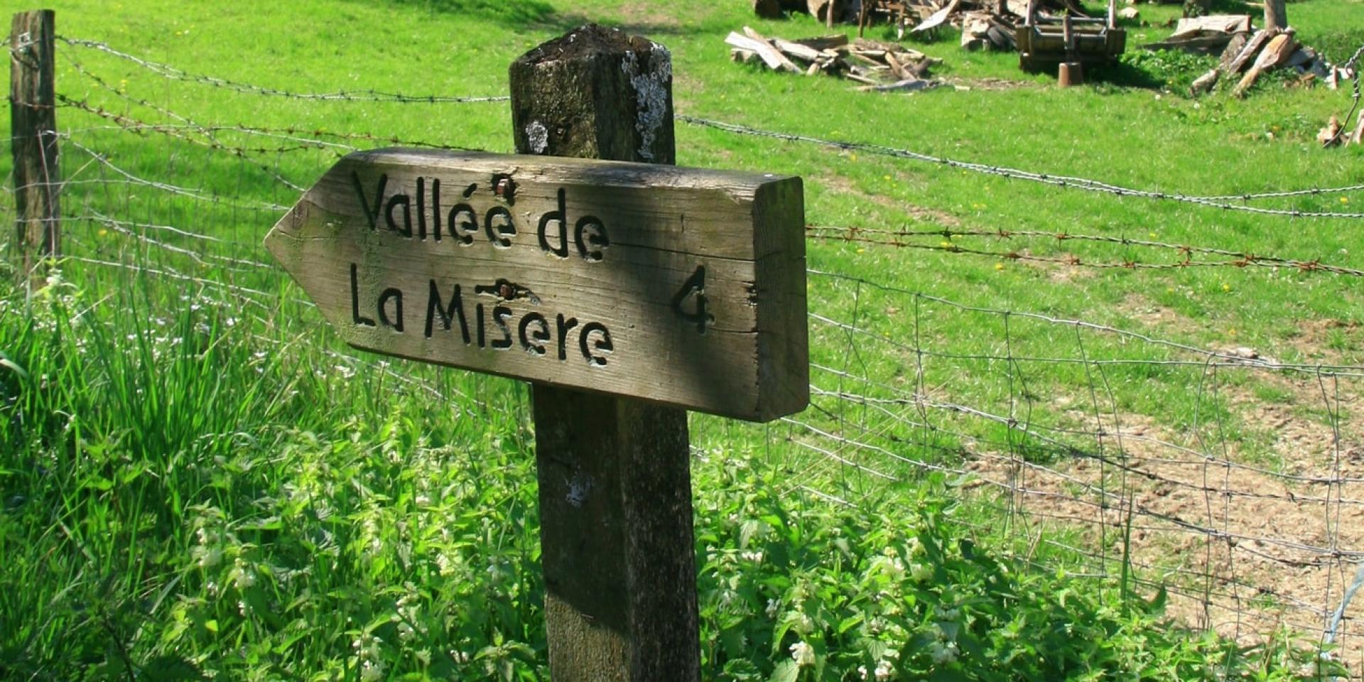 Vallée de Misère hiking trail