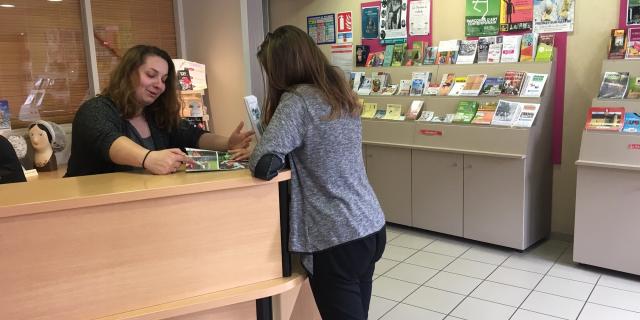 Accueil à l'Office de Tourisme de Fresnay-sur-Sarthe