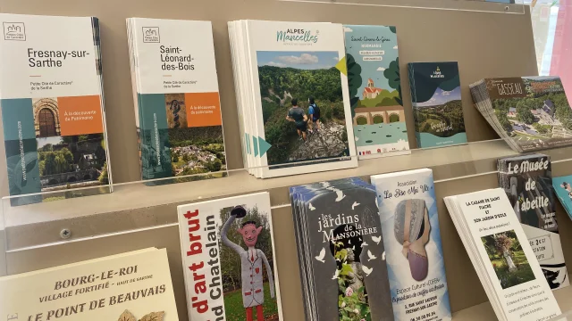 Brochures 2025 - Office de Tourisme des Alpes Mancelles