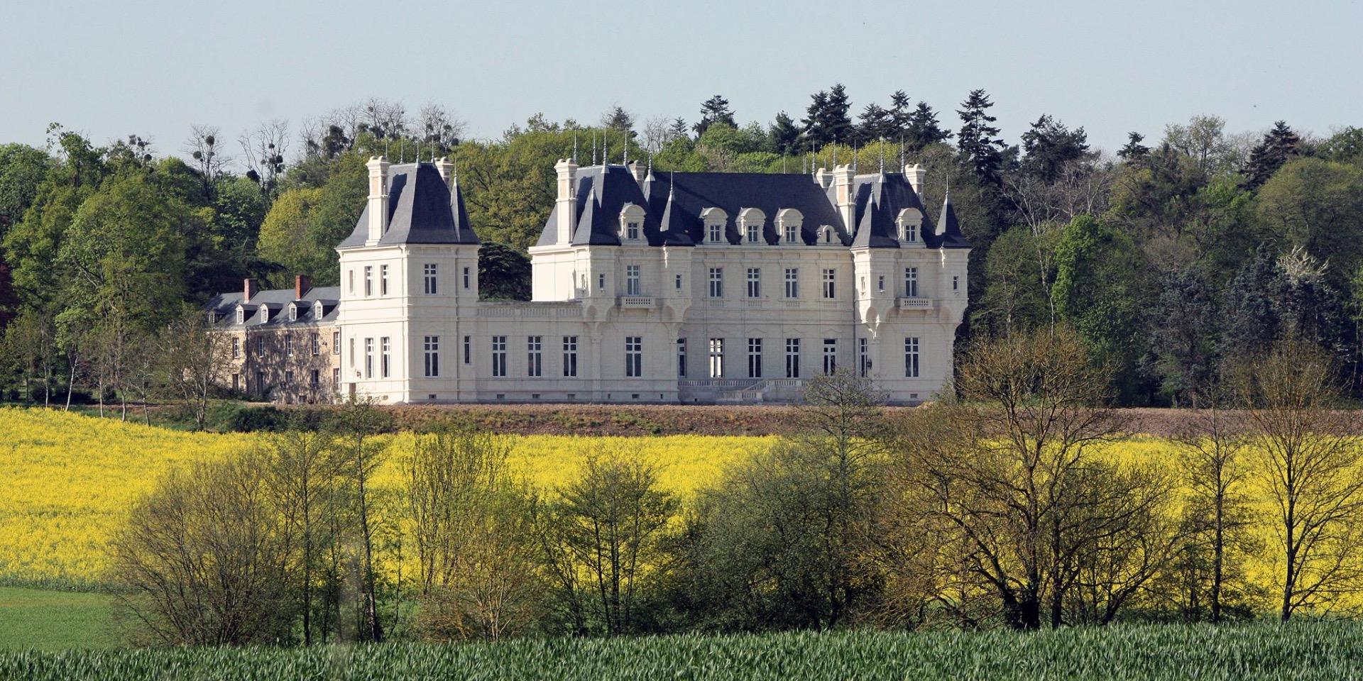 Terre de châteaux Office de Tourisme de l'Anjou Bleu