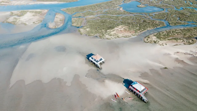Ile Aux Oiseaux Activites Nautiques Kayak Cabanes Tchanquees Strom Studio14