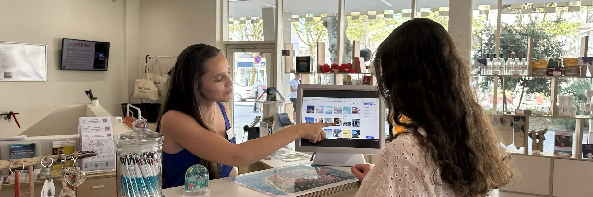 Office de Tourisme d'Arcachon : accueil personnalisé avec le roadbook