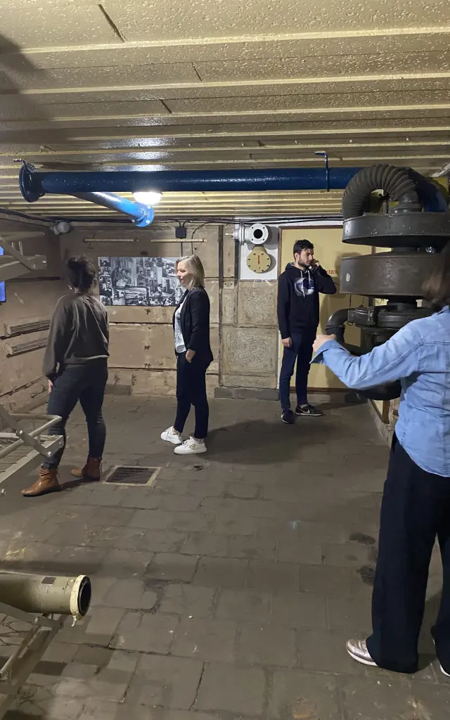 Bunker Maat Credit Interne 3 Rotated