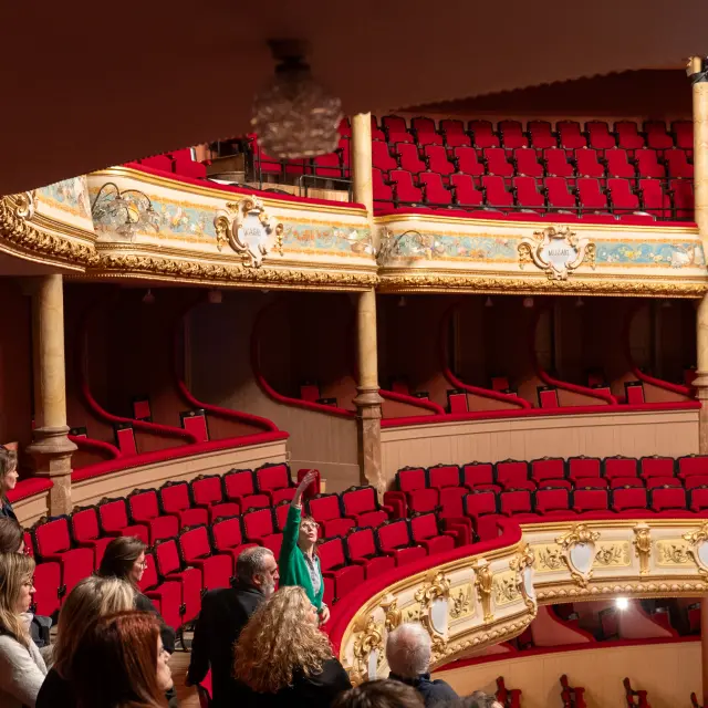 Speed meeting au théâtre Molière de Sète. Visites guidées