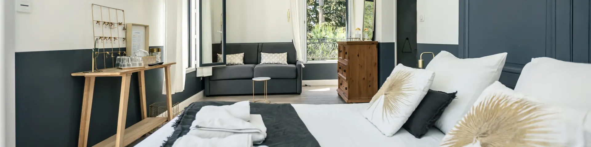 Chambre au Domaine de Selhac, Hébergement chambre d'hôtes
