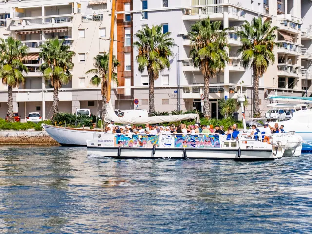 Escale sétoise, bateau de promenade