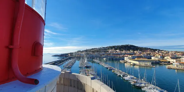 vue du haut du phare belvedere chemin de ronde