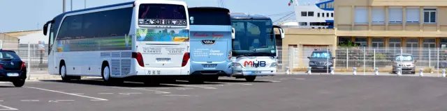 Bus Gare Du Maroc L Caravano Ot Thau 14230 1200px 12010299