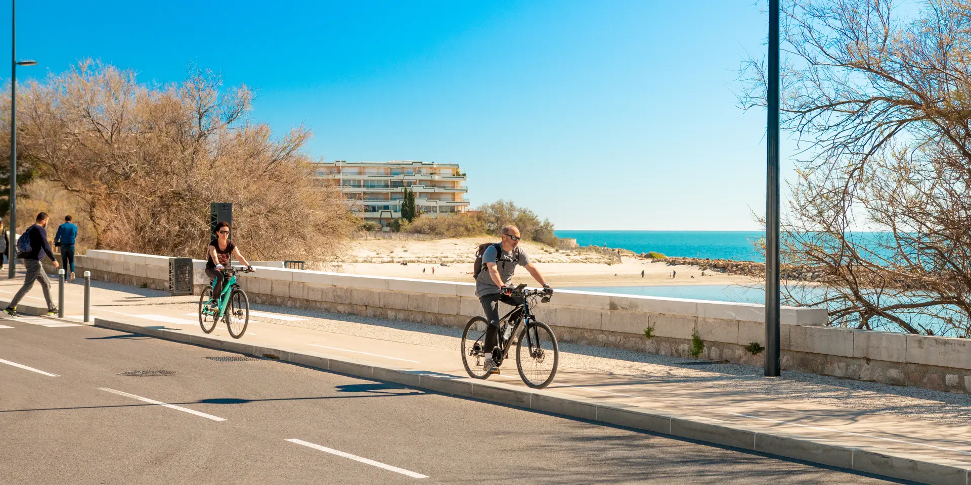 Balade vélo bord de mer plage du Lazaret