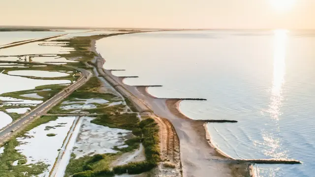 Frontignan au lever de soleil