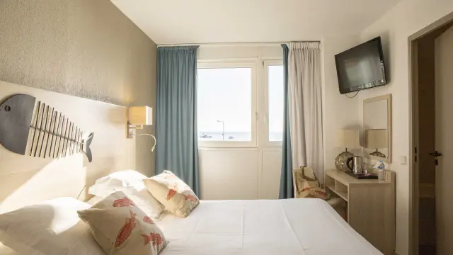 Hotel Port Marine Chambre