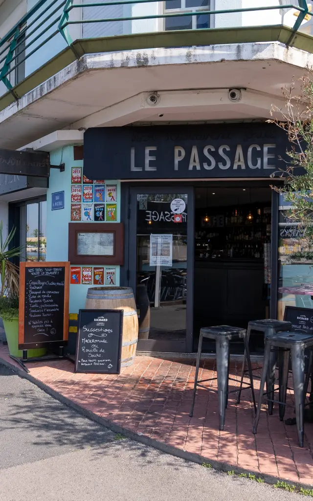 Bar Restaurant Le Passage Sete 3