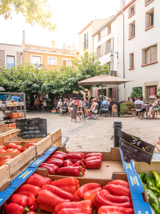 . Photography by Stephane Ferrer Yulianti. . Photographie de Stephane Ferrer Yulianti.