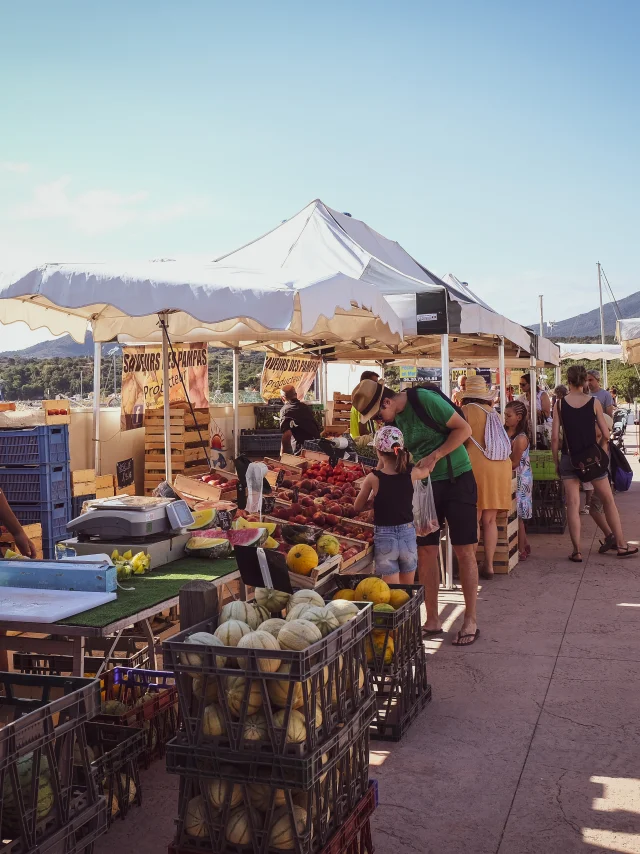 Marcheproducteurport Argelestourisme Juliette Laurent 68838