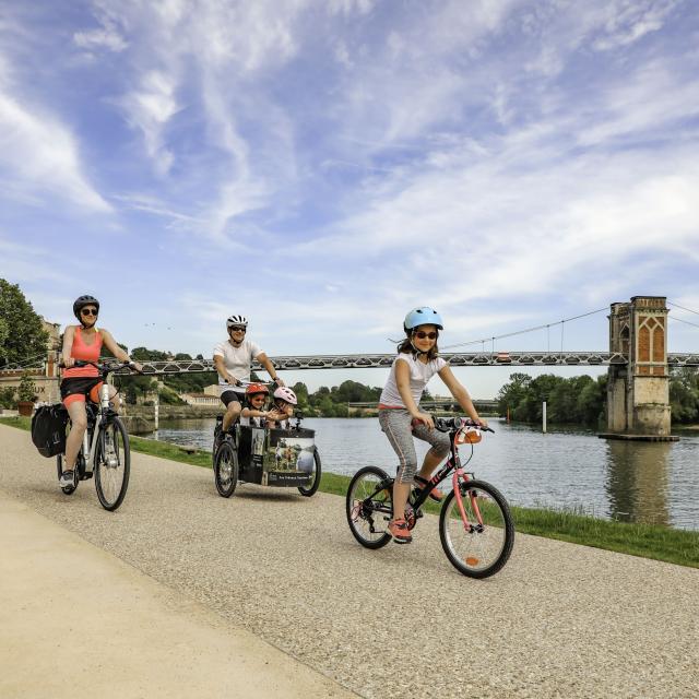 Photo 1 Bicycle ride on the Voie Bleue in Trévoux Guillaume Rober Famy