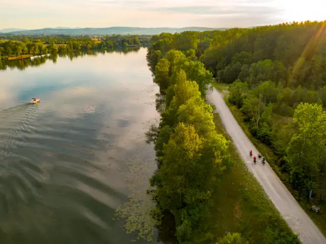 Balade en bateau sur la Saône et à vélo sur La Voie Bleue