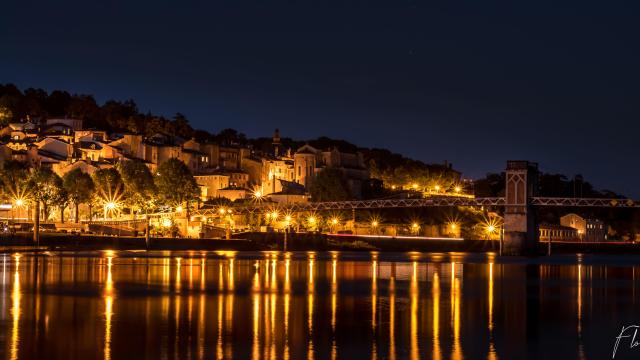 View of Trévoux by night