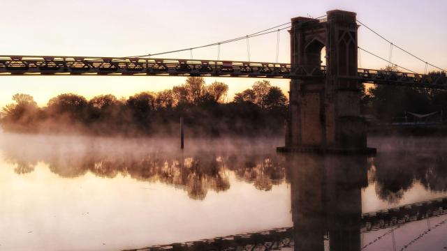 The Passerelle on the Saône at Trévoux