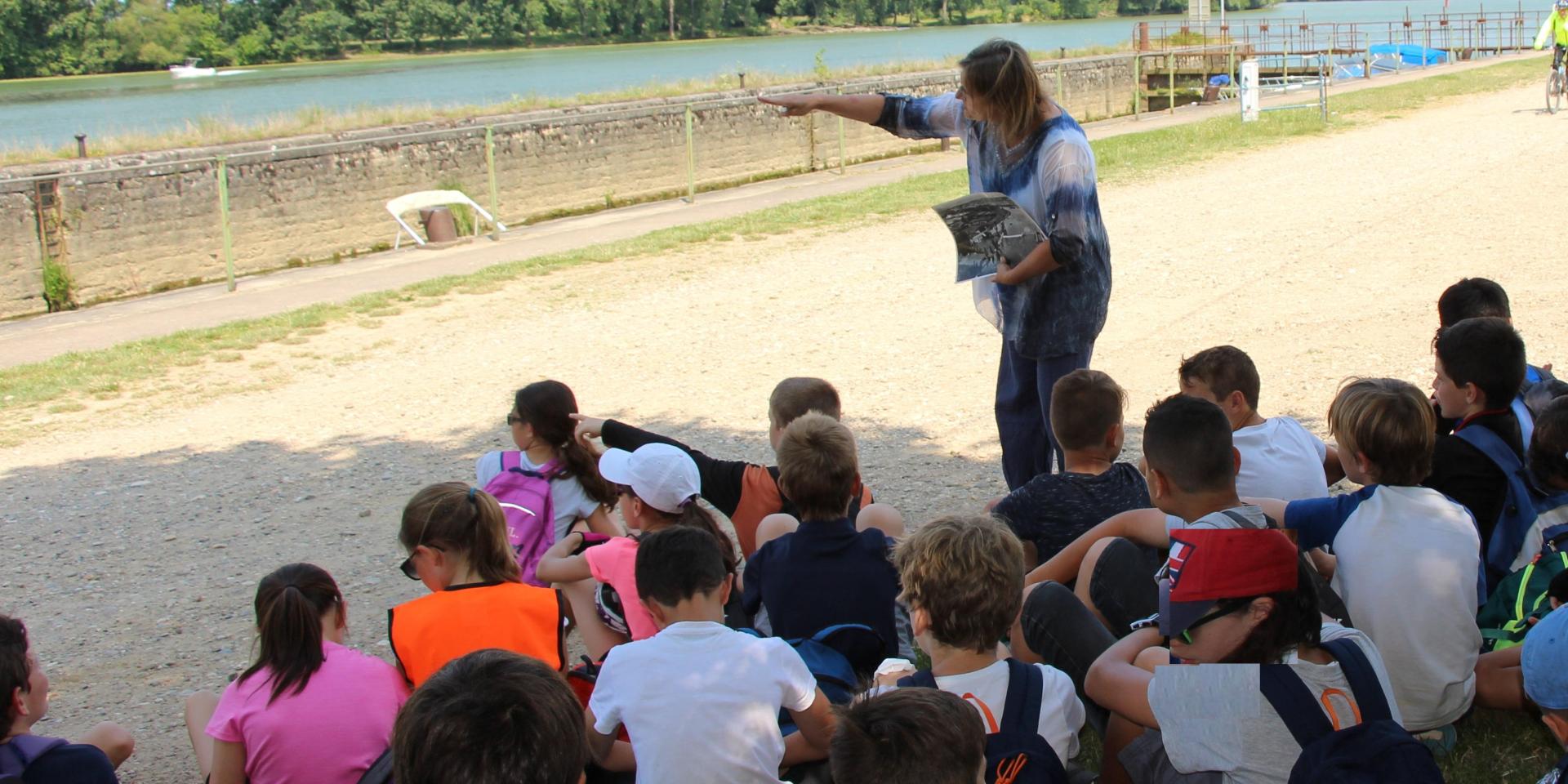 School visit by Pays d'Art et d'Histoire