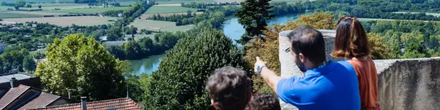 Panorama depuis la tour du Château-fort de Trévoux