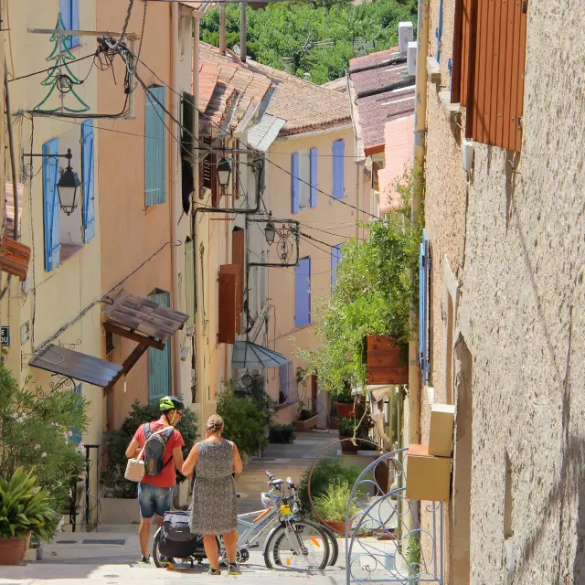 Ruelle Provence Roquevaire Oti Aubagne