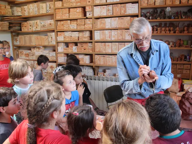 Visite Scolaires Enfants Explications Santons Di Landro Argile