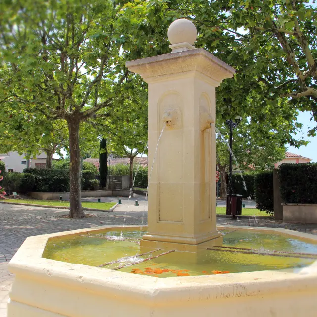 Fontaine Belcodene Oti Aubagne