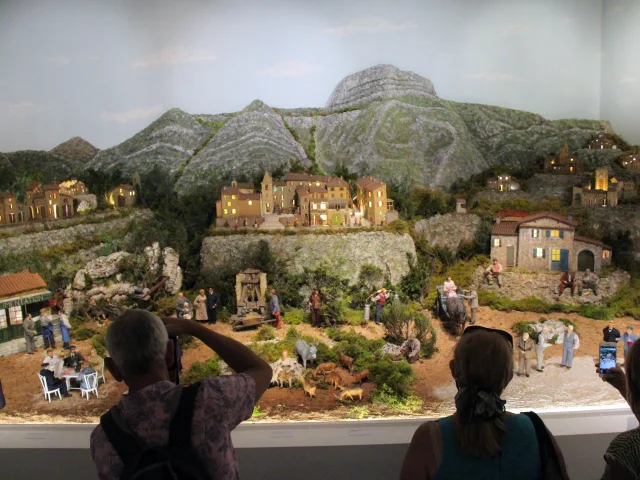Collines Village Provençal Diorama Santons Scaturro Petit Monde Marcel Pagnol