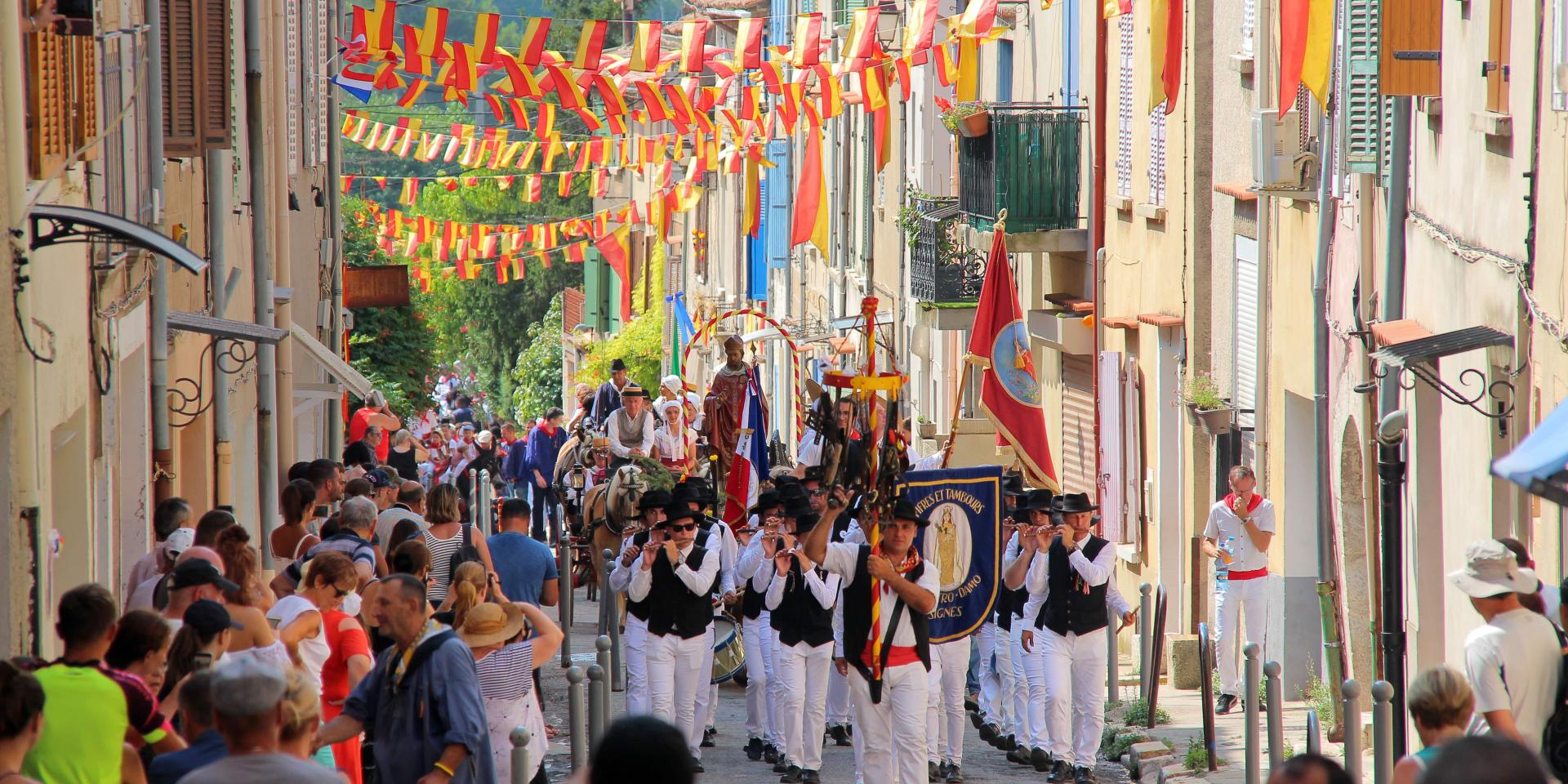 Fifre Cavalcade Tradition Provence Cuges Les Pins