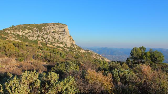 Garrigue Garlaban Sommet Nature Massif De L'etoile Provence Oti Aubagne