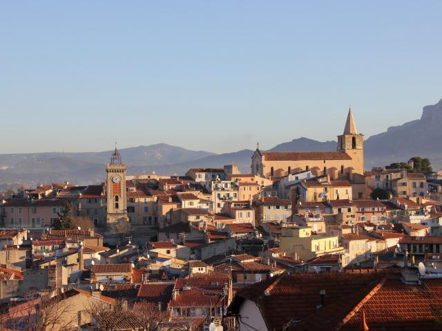 Panorama Ville Eglise Tour De L'horloge Aubagne Oti Aubagne