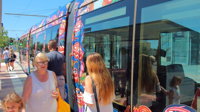 Tramway Arret Transport Aubagne Oti Aubagne