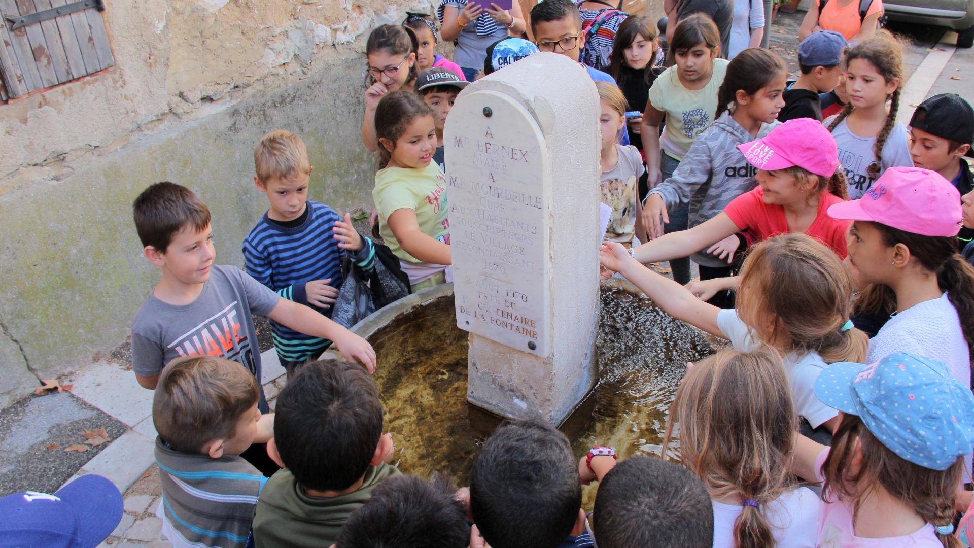 Visite Scolaires Enfants Fontaine Manon Des Sources Pagnol La Treille